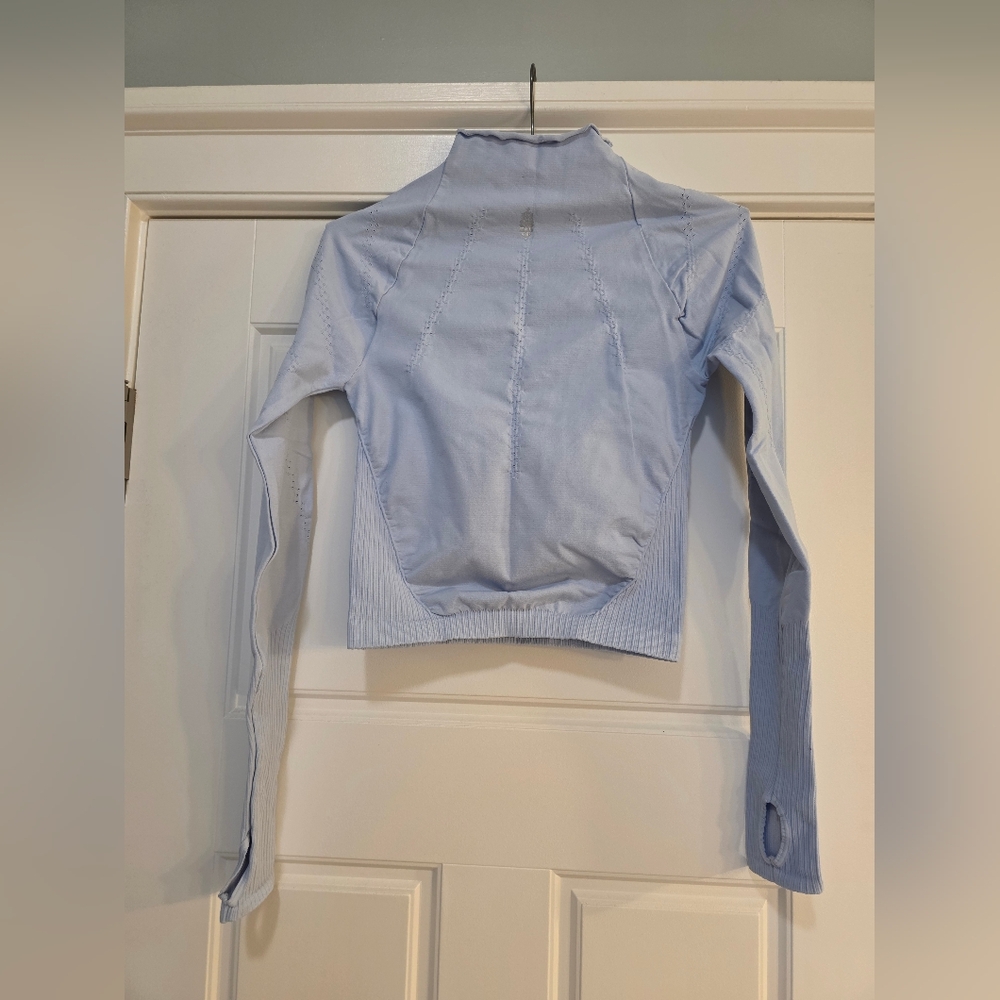 NWOT FP Movement Good Karma High Neck Top Sz M/L - Picture 5 of 7
